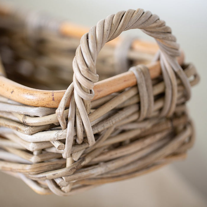 Long Woven Kubu Baker Basket