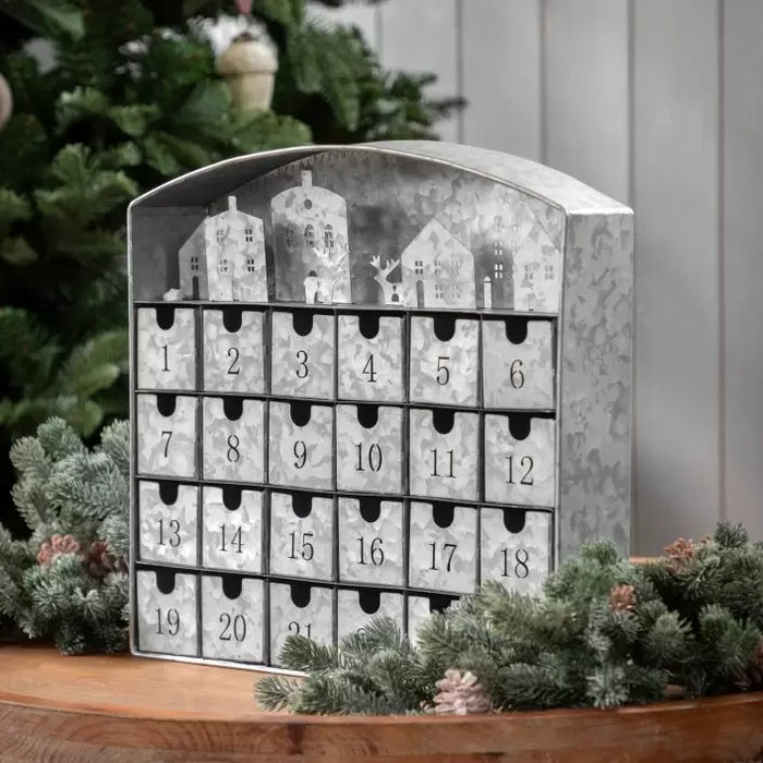 Brocante Advent Calendar House