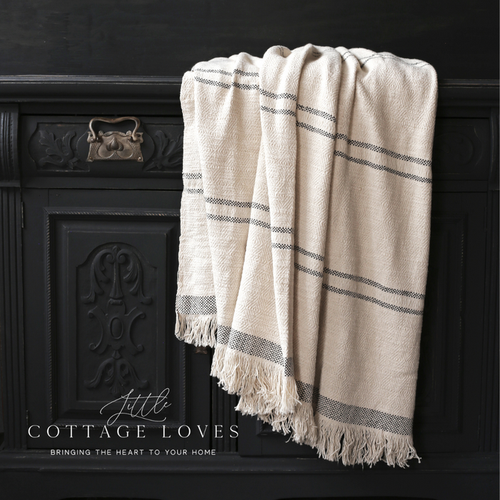 Also Home - Andas Throw / Cushion