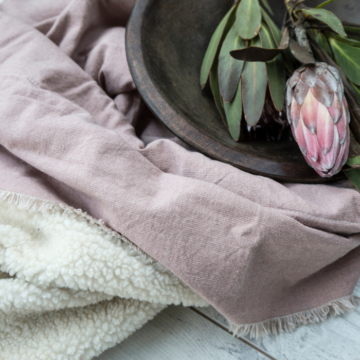 Raine & Humble Cotton Throw - Mushroom Pink